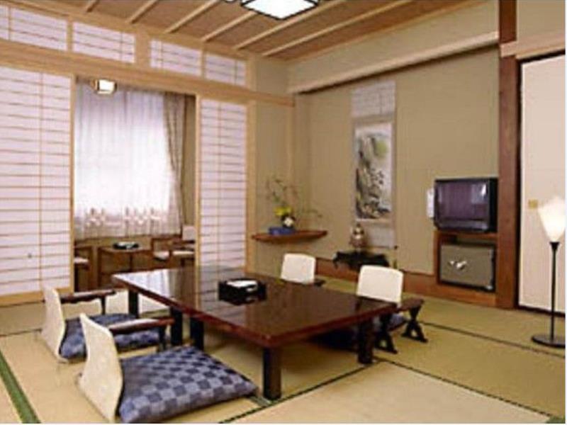 Sanpusou Ryokan Chikuma Buitenkant foto